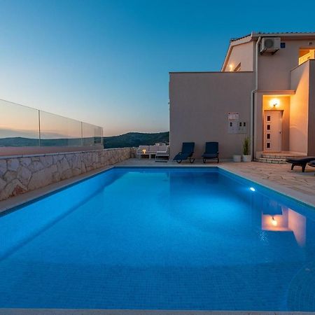 Villa Mona Apartments Ražanj Esterno foto
