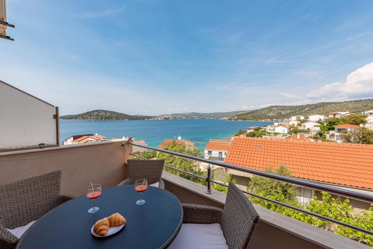 Villa Mona Apartments Ražanj Esterno foto