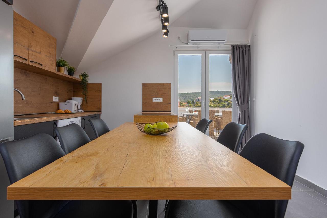 Villa Mona Apartments Ražanj Esterno foto