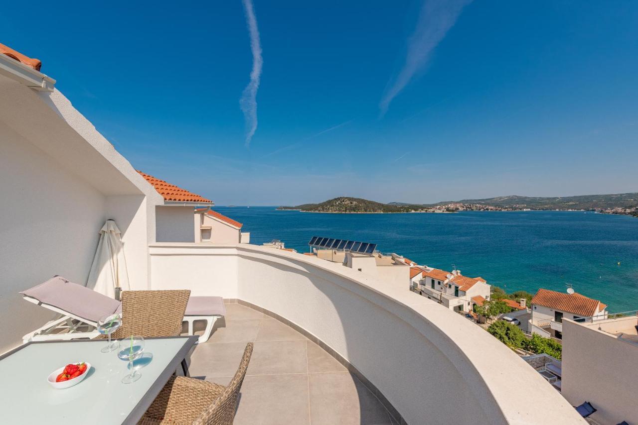 Villa Mona Apartments Ražanj Esterno foto