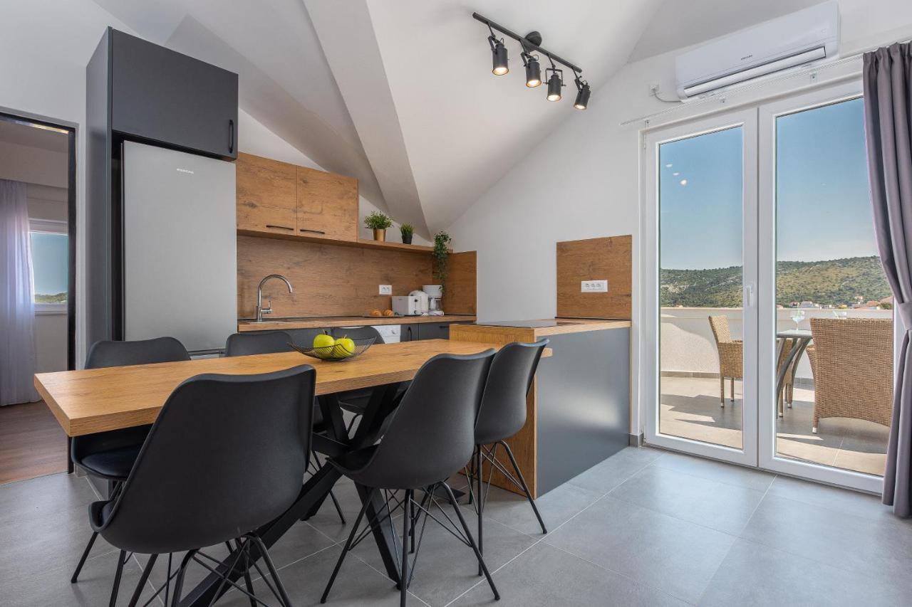 Villa Mona Apartments Ražanj Esterno foto