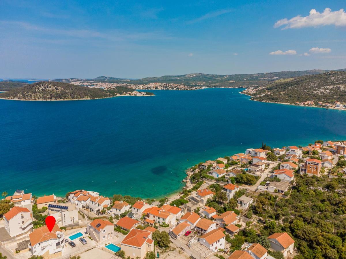 Villa Mona Apartments Ražanj Esterno foto