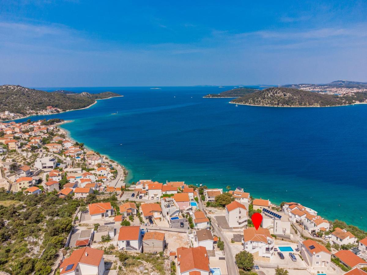 Villa Mona Apartments Ražanj Esterno foto
