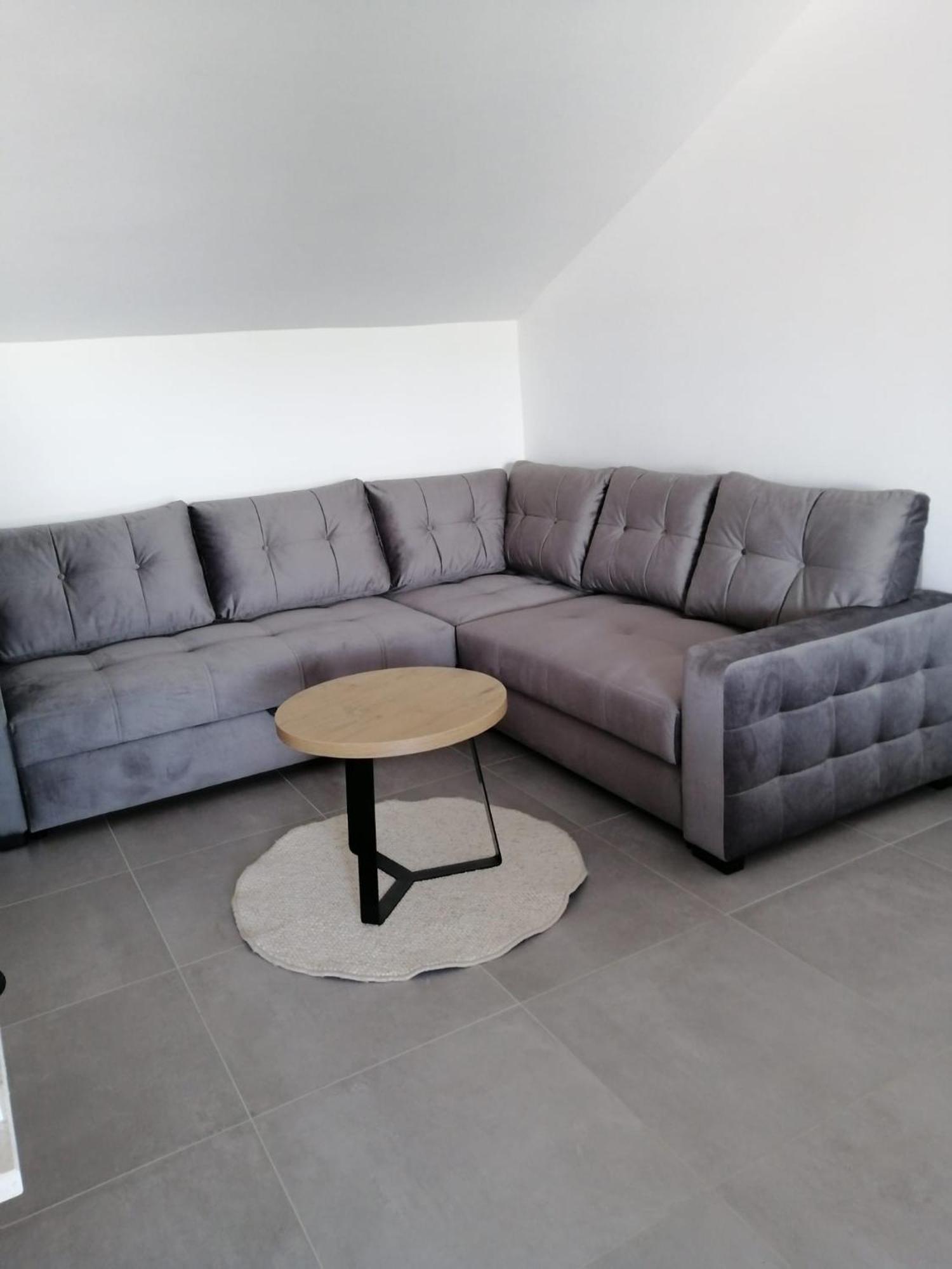Villa Mona Apartments Ražanj Esterno foto